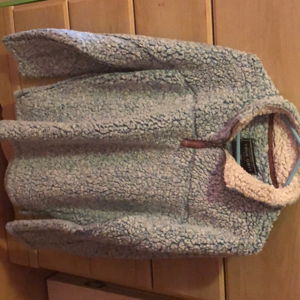 True grit pullover